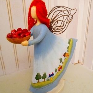 Country Gatherings Collections, Angel, by Russ Berry.